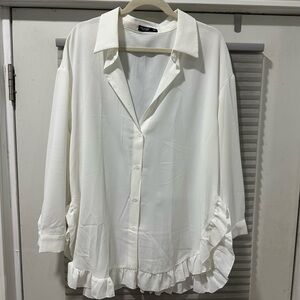 SHEIN White Button Down Shirt with Ruffle Hem